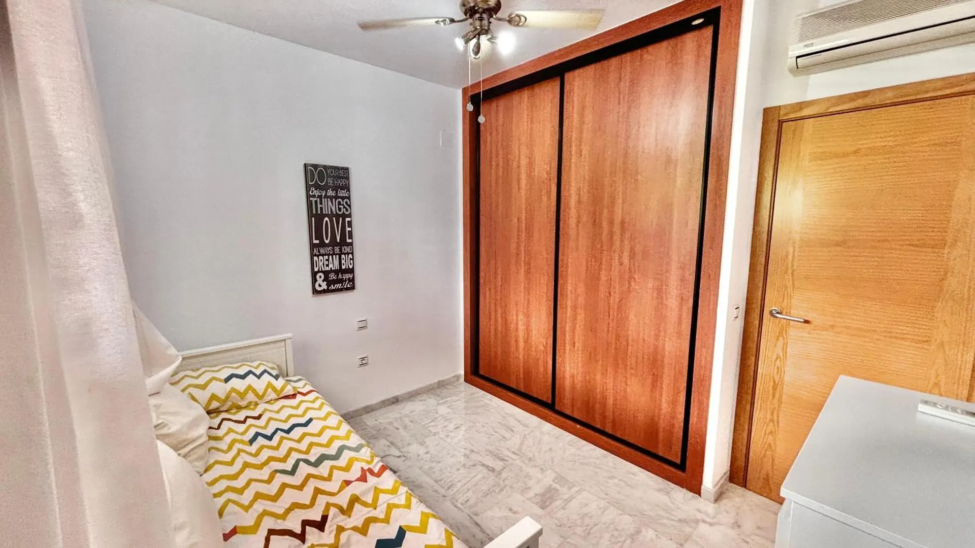 Precioso Apartamento En Riviera Con Vistas Al Mar Y Al Golf Apartment Malaga