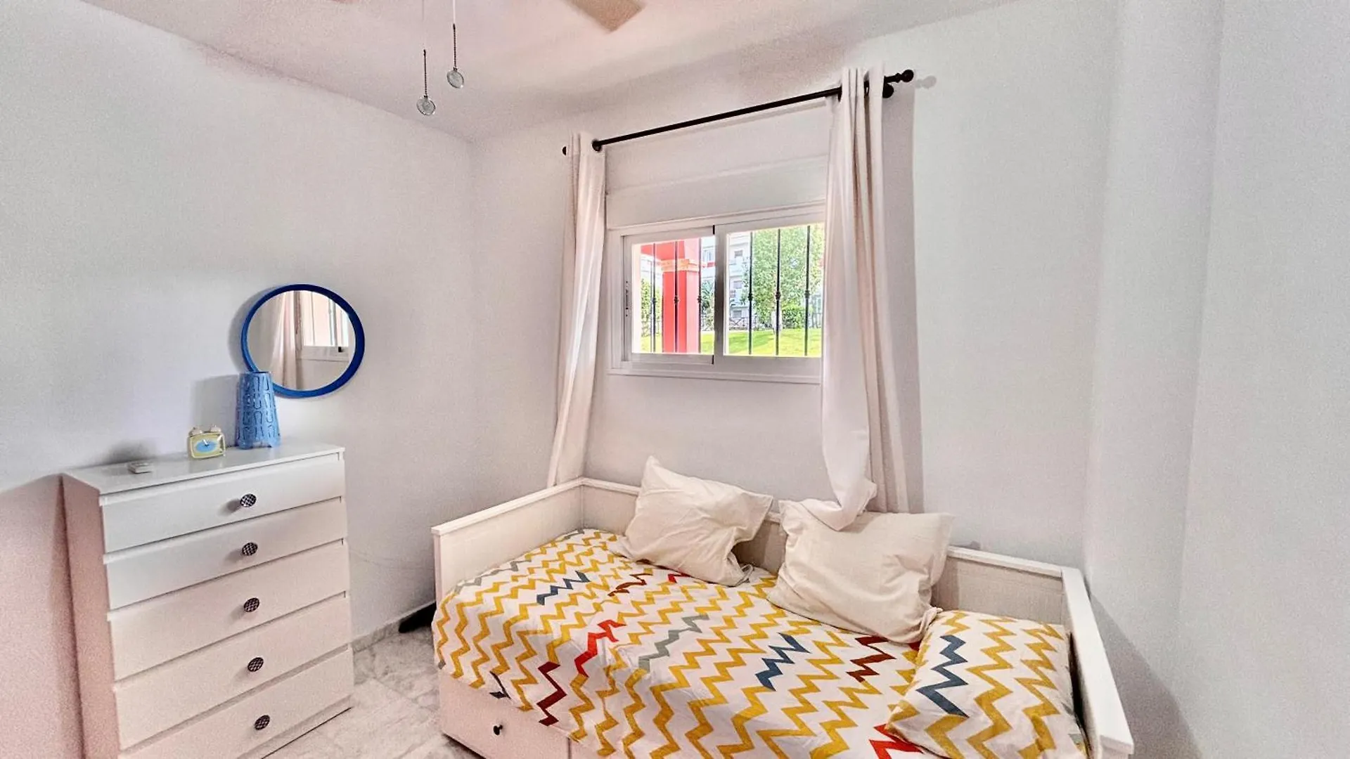 Precioso Apartamento En Riviera Con Vistas Al Mar Y Al Golf Apartment Malaga