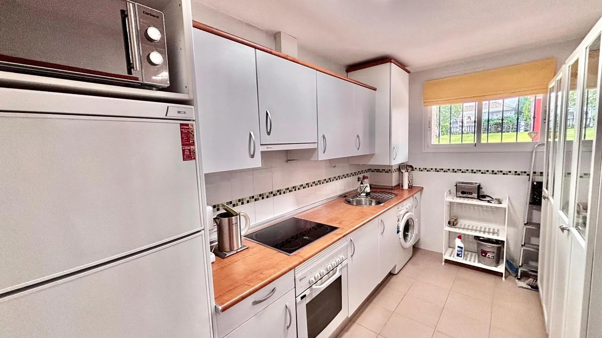 Precioso Apartamento En Riviera Con Vistas Al Mar Y Al Golf Apartment Malaga Spain