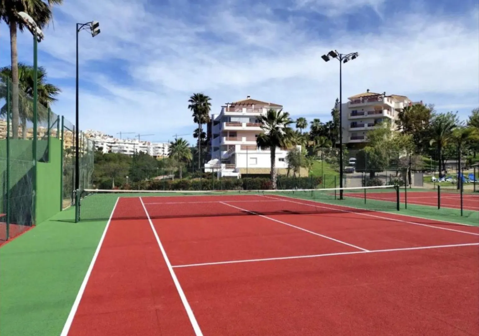 Precioso Apartamento En Riviera Con Vistas Al Mar Y Al Golf Apartment Malaga